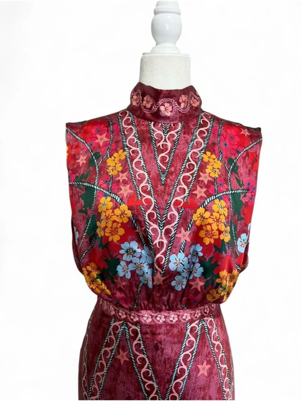 NWT Saloni Fleur Printed Silk-Crepe Midi Dress in the "Hibiscus Flourish". - Picture 3 of 14